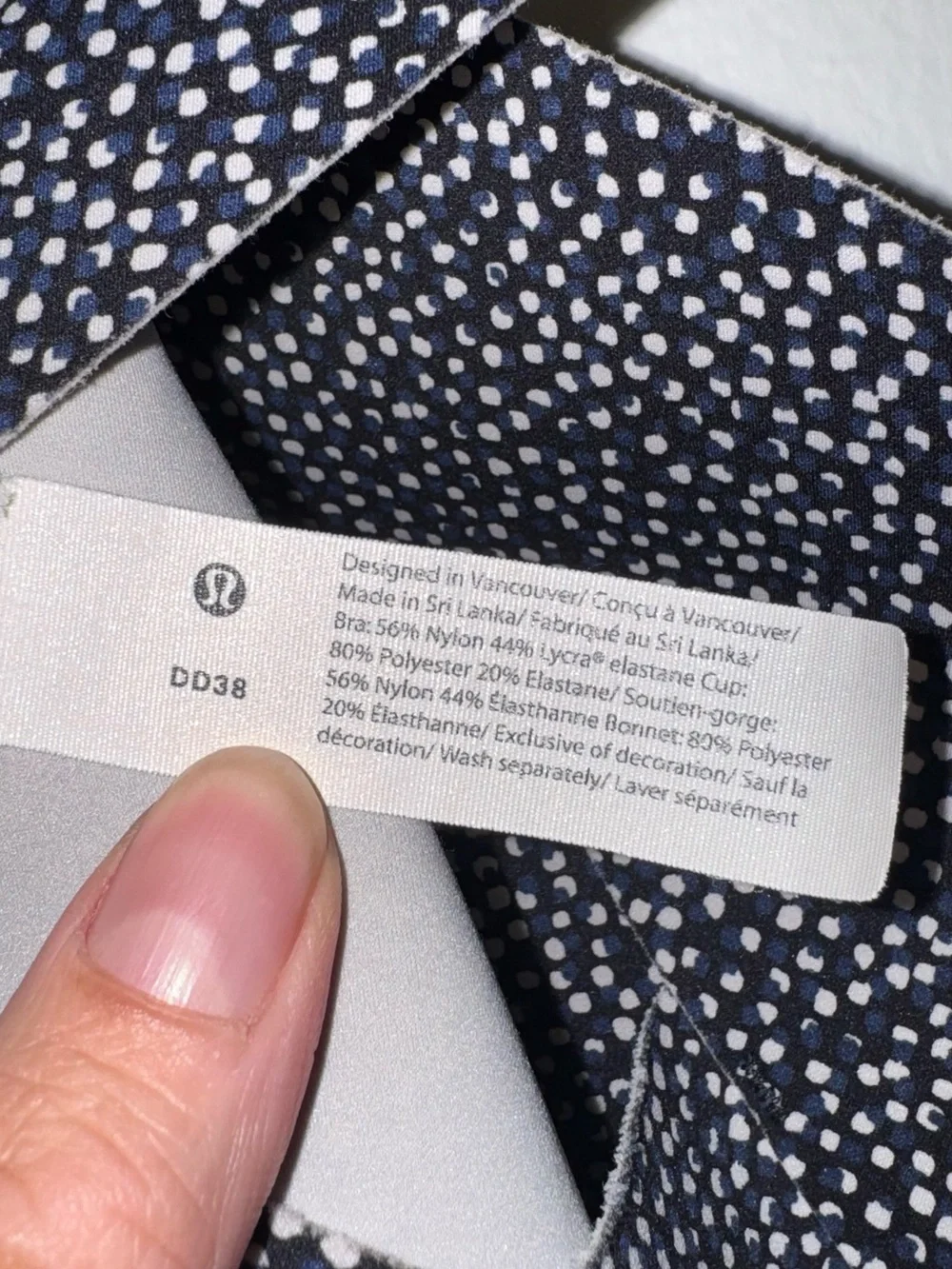 Lululemon Athletica Enlite BraZip Front 38DD used